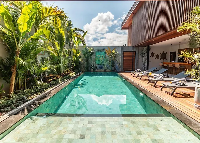 Promo Luxury 4bd In Hotspot With Huge Private Pool Villa Seminyak (Bali)