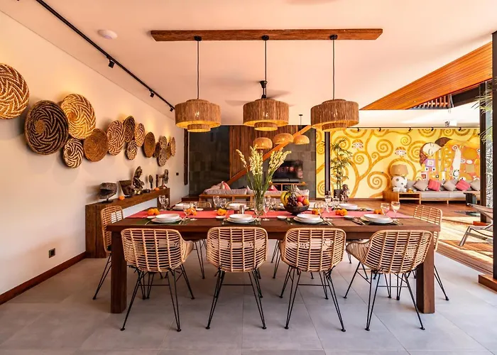 Promo Luxury 4bd In Hotspot With Huge Private Pool Seminyak (Bali)