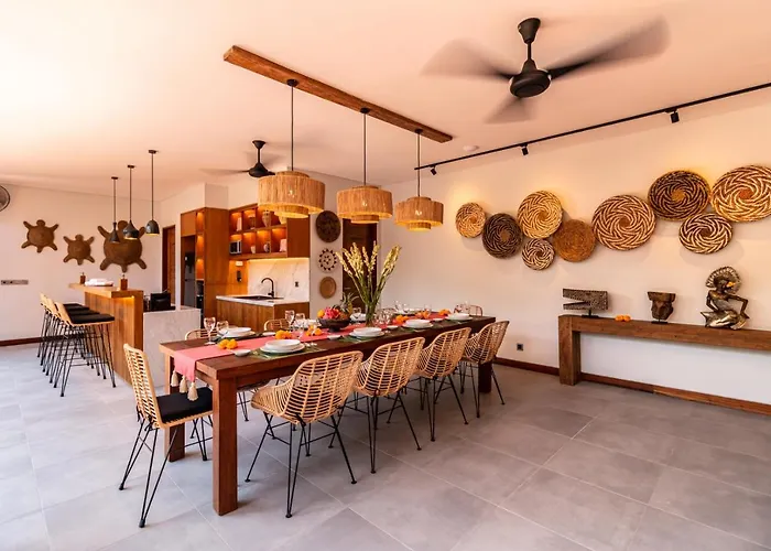 Villa Promo Luxury 4bd In Hotspot With Huge Private Pool